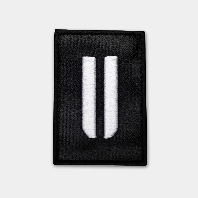 NOBULL - HORNS VELCRO PATCH - BLACK